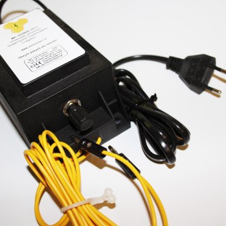 Transformer as embedder universal